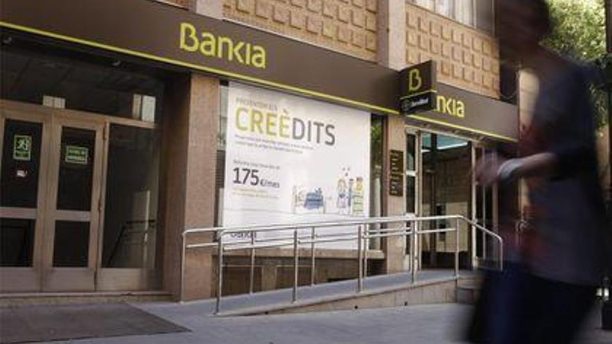 Bankia devuelve 2,2 millones en la provincia por su salida a bolsa