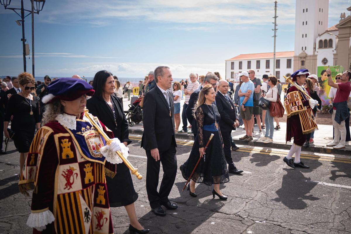 Fiesta de la Virgen de Candelaria: procesión cívica y Misa central