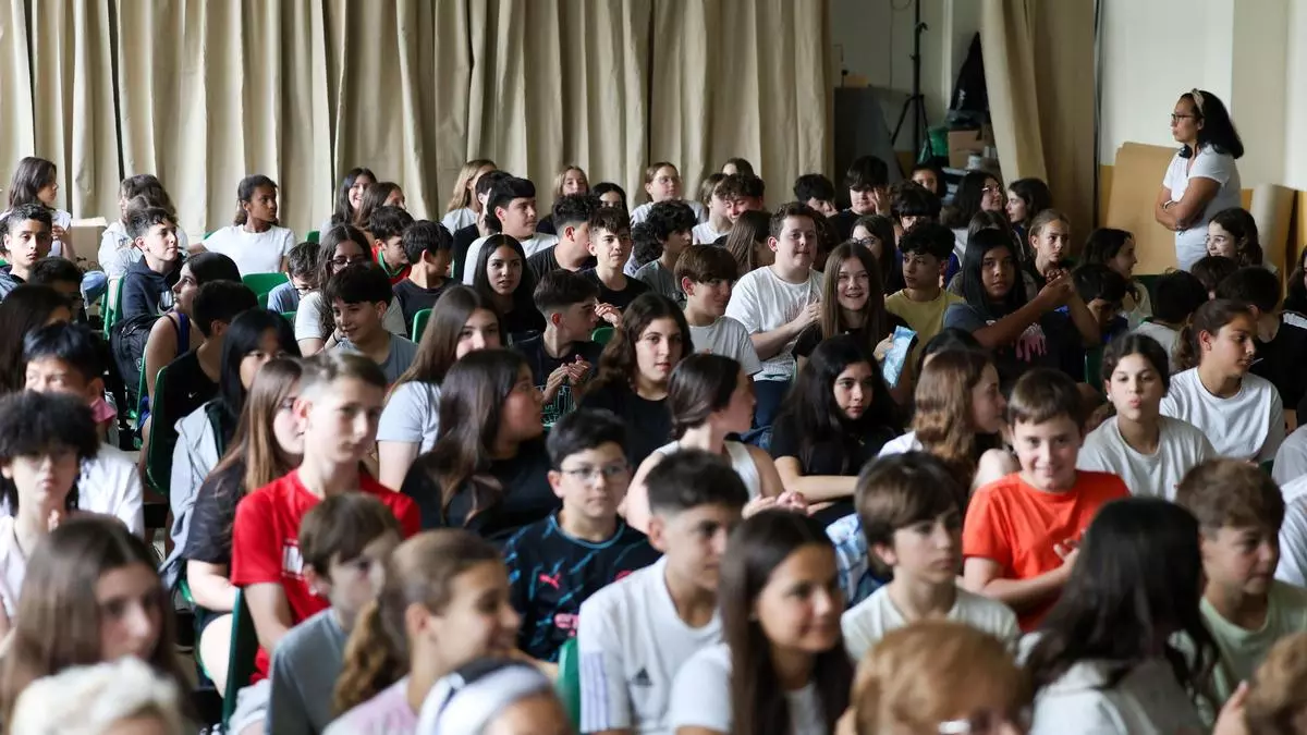Aula de calma i ‘mindfulness’ a l’institut Isidor Macabich