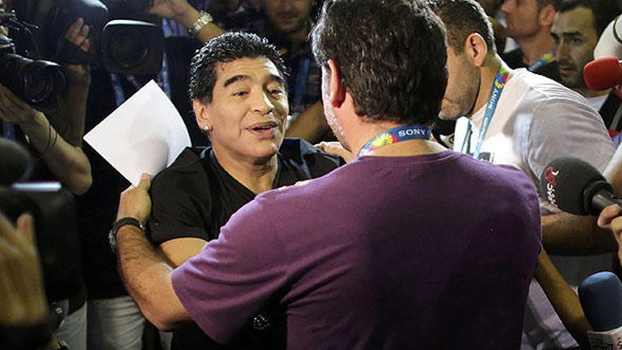 Maradona denuncia que no le dejaron entrar en Maracaná