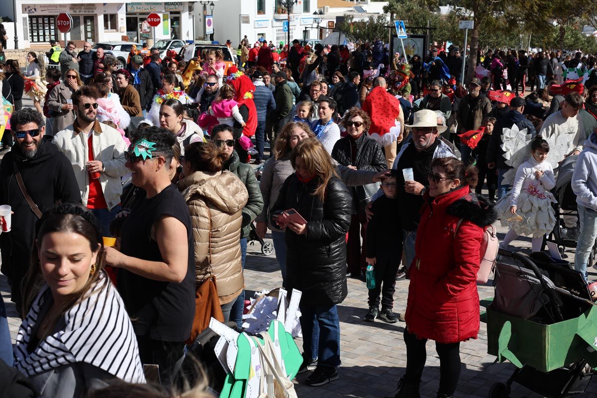 Todas las imágenes de la rúa de carnaval de Sant Josep