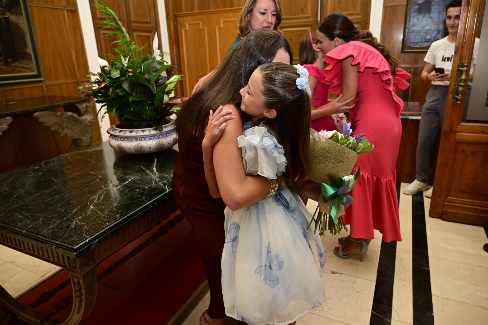 Galería de fotos: Clara Sanz Sobrino y Ana Colón Sastriques, reina y reina infantil de las fiestas de Castelló 2026
