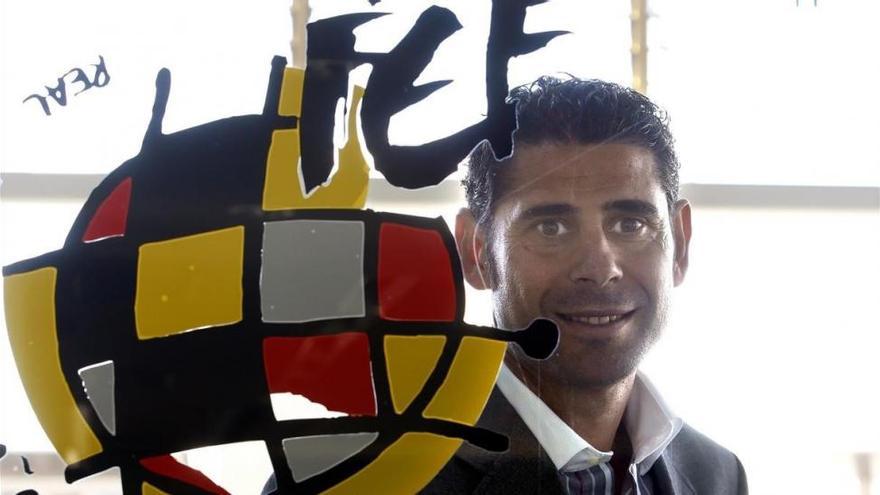 Hierro regresa a la federación como director deportivo