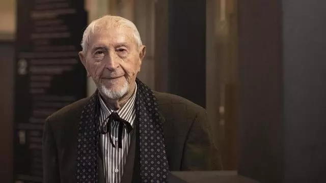 Muere Josep Vallverdú, referente de la literatura catalana, a los 103 años