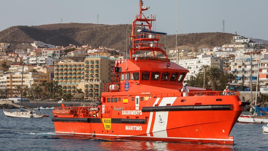 Llegan a Gran Canaria, La Gomera y Fuerteventura más de 150 migrantes en tres barcas