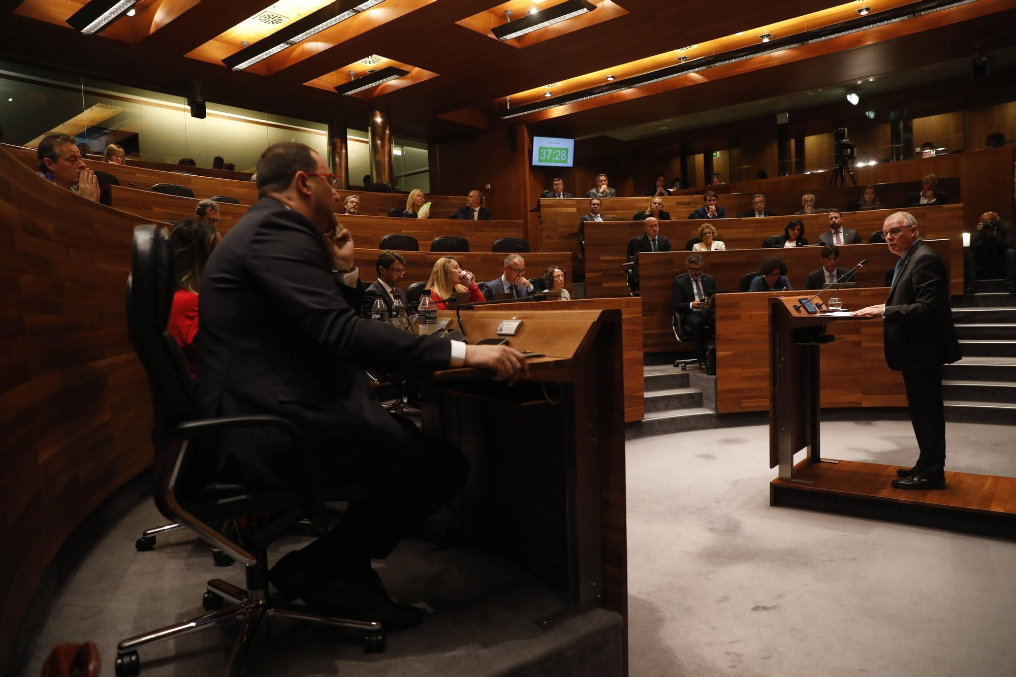 Adrián Barbón, investido presidente del Principado de Asturias