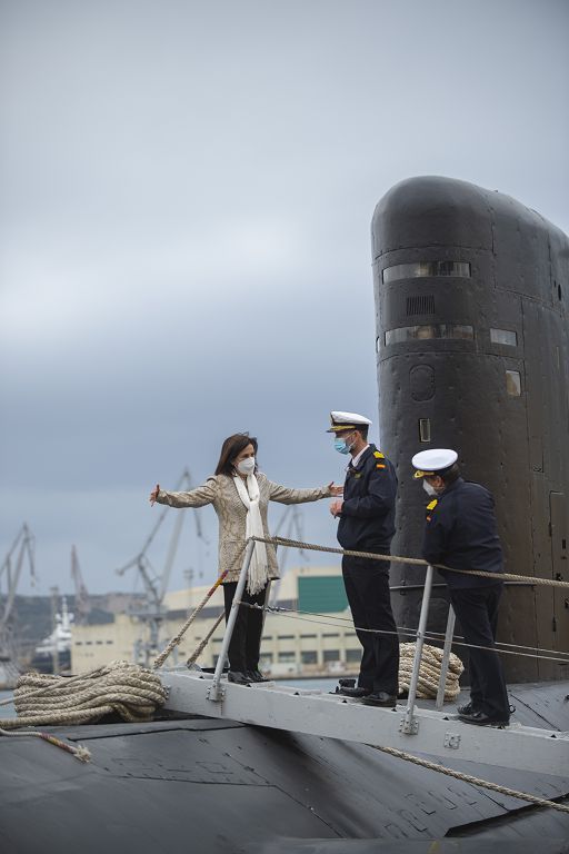 La ministra de Defensa, Margarita Robles, visita la Flotilla de Submarinos de la Armada en Cartagena