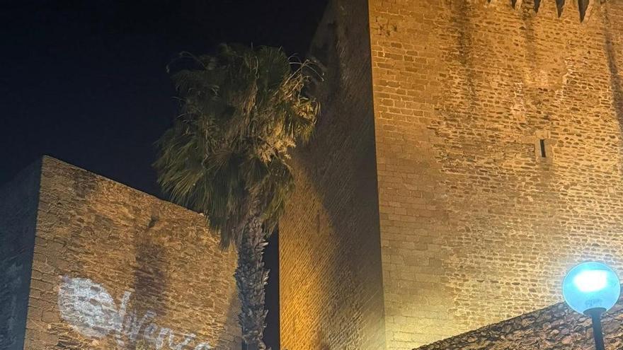 Monumentos iluminados y una amplia programación protagonizan Olivenza Lúcida