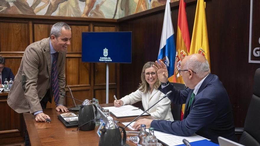 El personal del Cabildo de Gran Canaria rechaza el nuevo reglamento interno y baraja impugnarlo