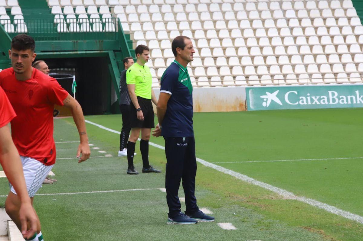 Diego Caro, durante el pasado encuentro de vuelta de 'play off' frente al Salerm Puente Genil, en El Arcángel.