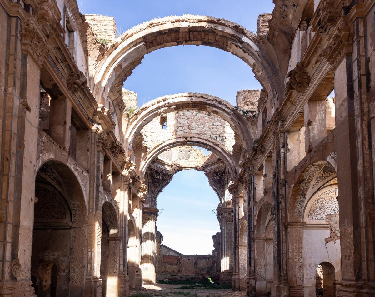 El riego de desaparición del pueblo viejo de Belchite es inminente.