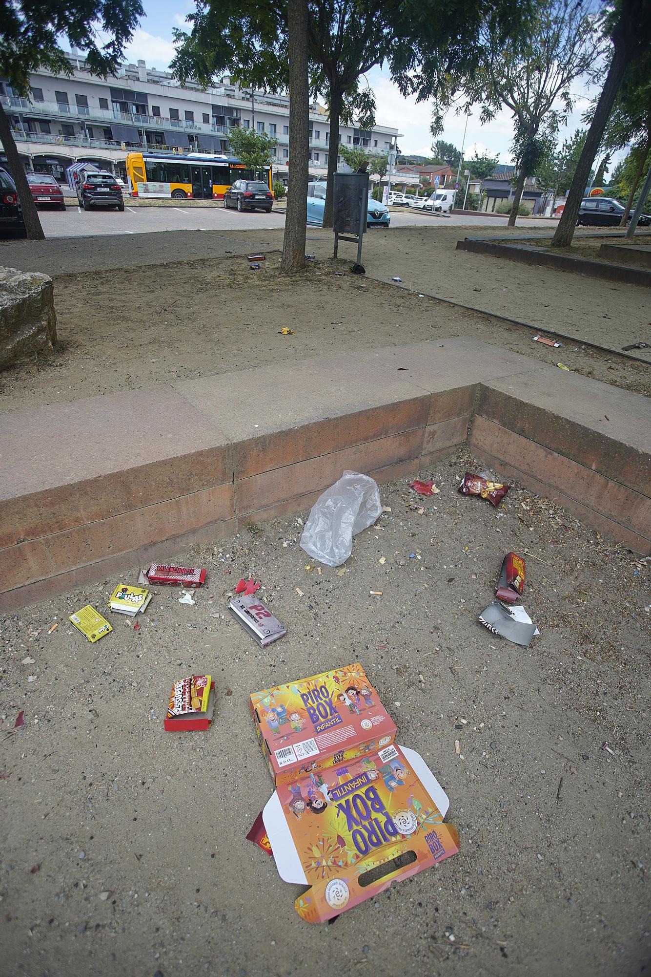 El castell de Montjuïc i el minigolf, punts recurrents de «botellón»