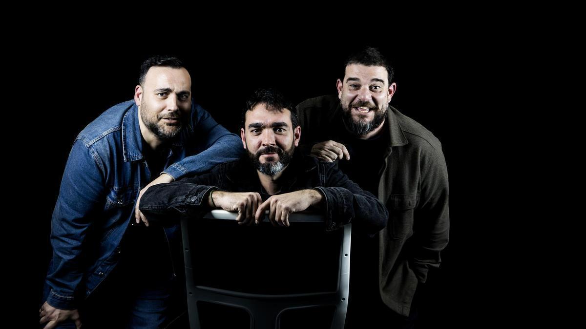 Polémico Chinaski, el grupo alicantino que pone música a la supervivencia en un mundo de mierda