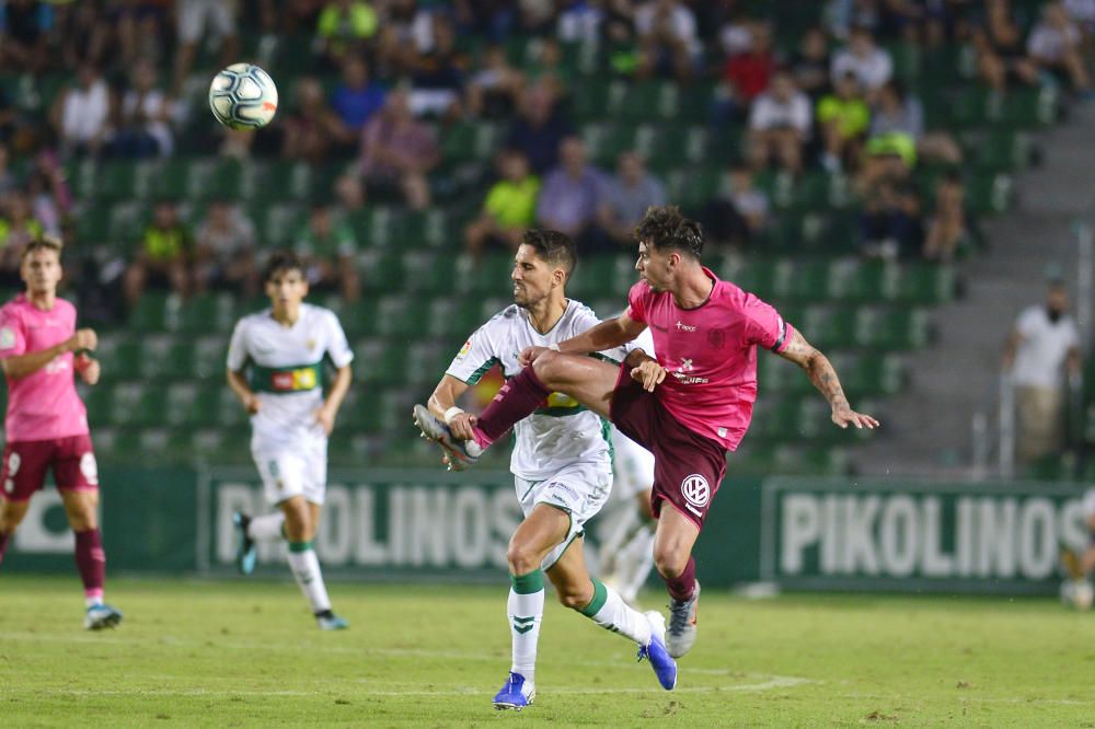 El Elche no logra pasar del empate en el Martínez Valero