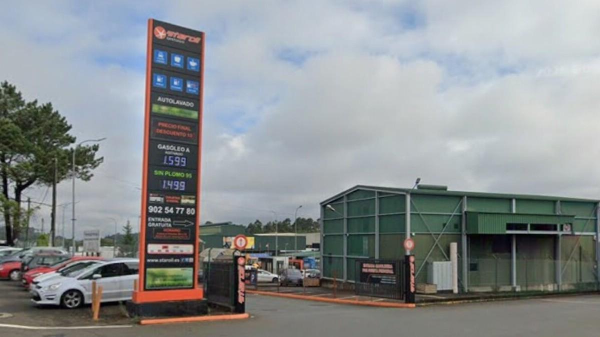 La gasolinera Staroil de que se ubica en Mercagalicia en una imagen de archivo, la más cara este martes en Santiago