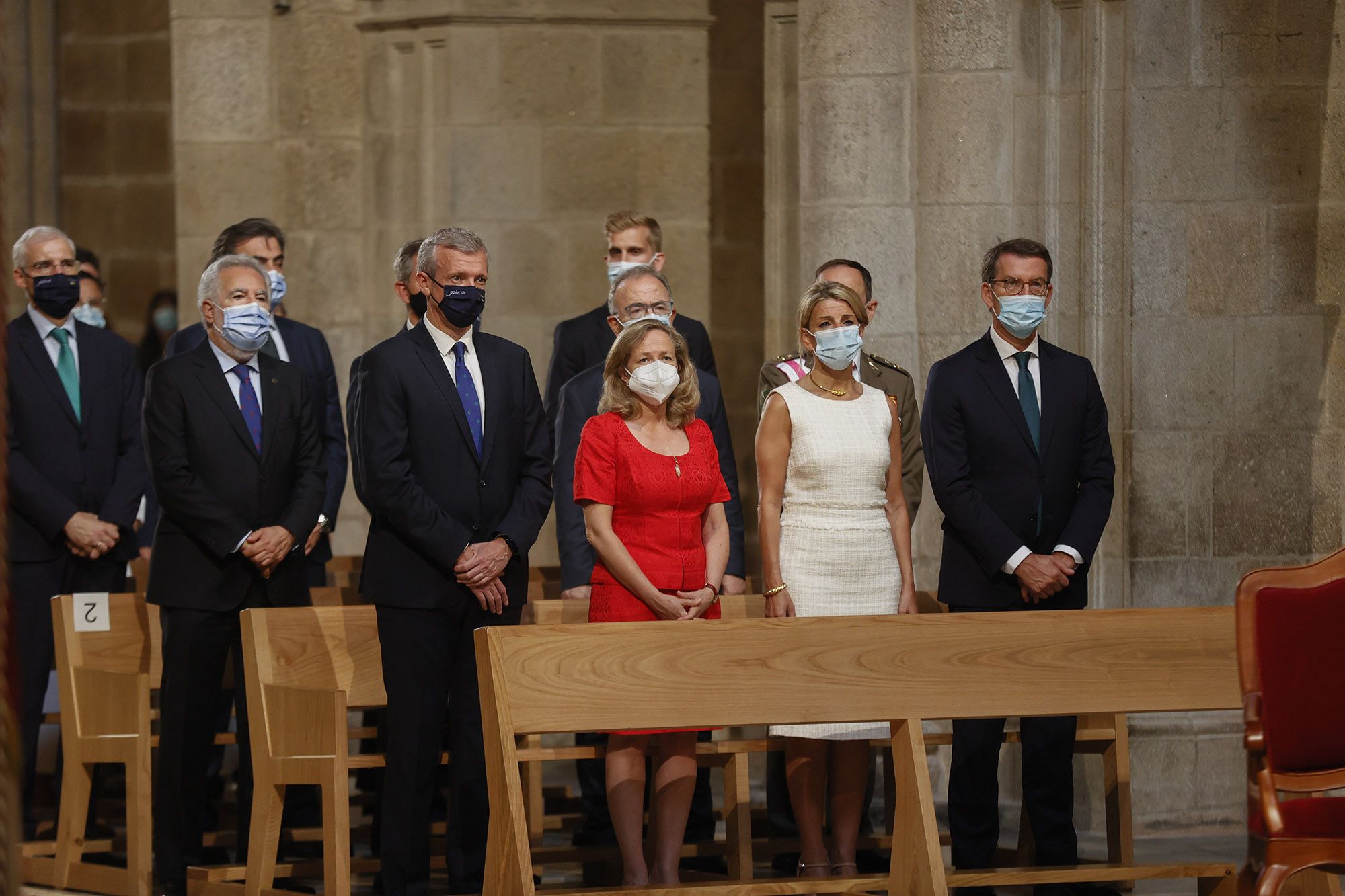 El rey Felipe VI realiza la Ofrenda al Apóstol acompañado de la reina Letizia y las infantas