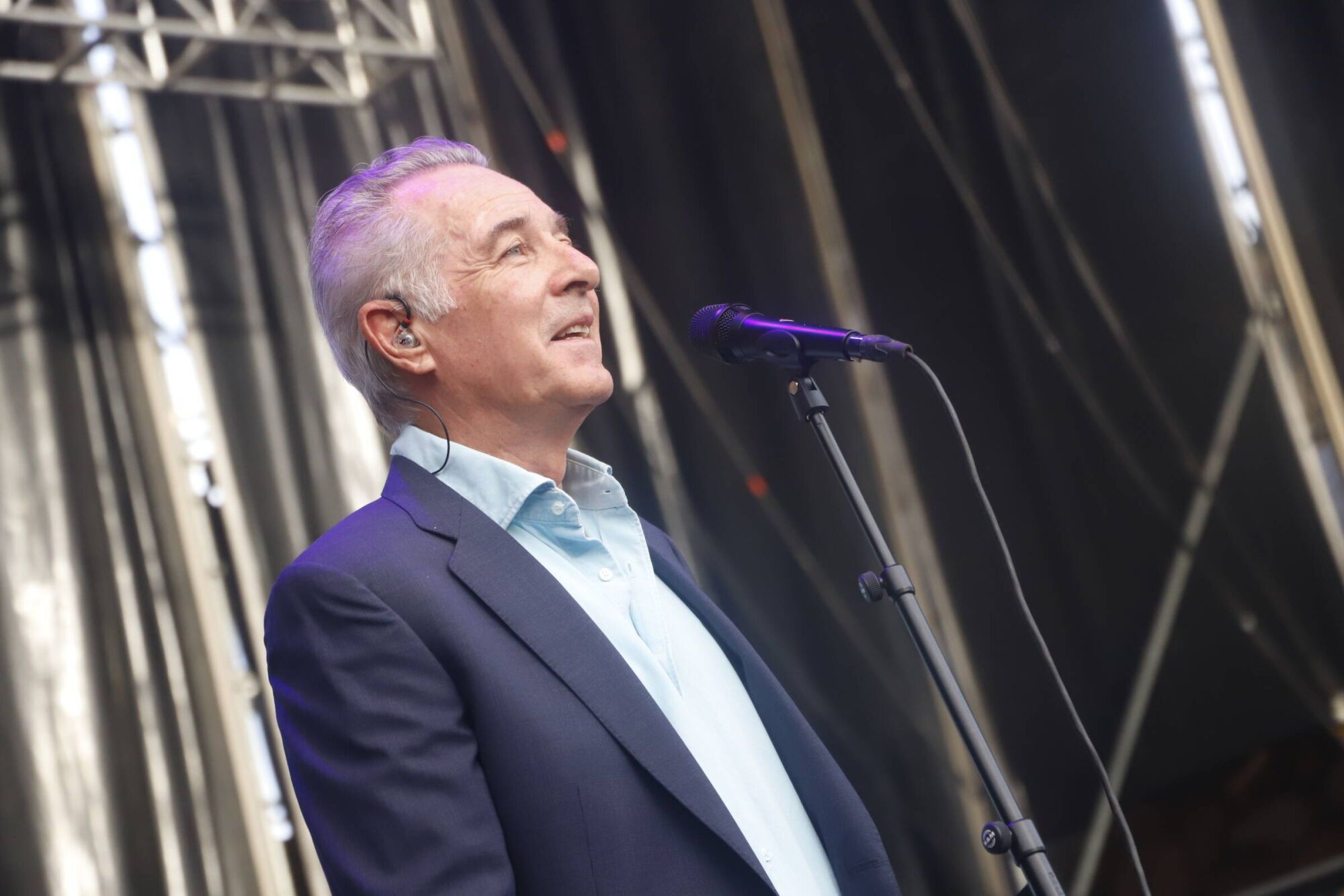 José Manuel Soto, Cosita Wena y Siempre Así actúan en el Teatro de la Axerquía con motivo del 12 de octubre