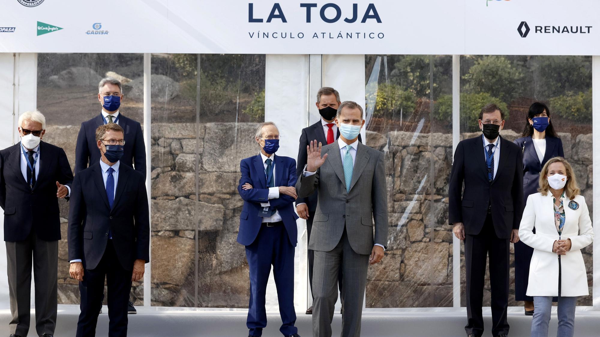 El Rey Felipe VI inaugura el III Foro La Toja-VÍnculo Atántico.