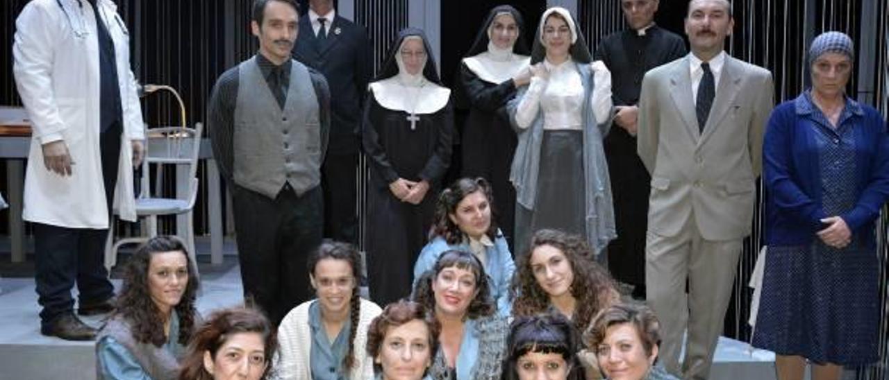 «Presas» del éxito teatral