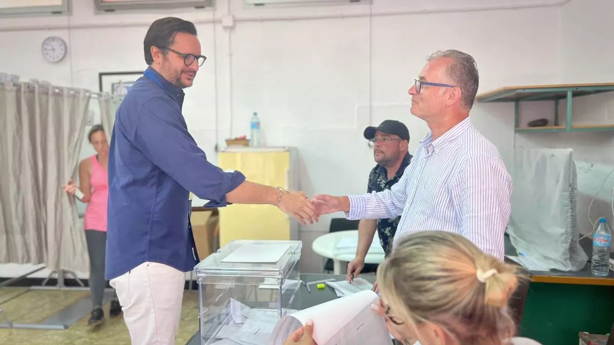 El buen tiempo se suma a las alternativas de las primeras horas de la jornada electoral de Telde