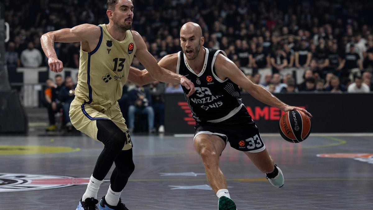 Satoransky, en una acción defensiva ante Calathes