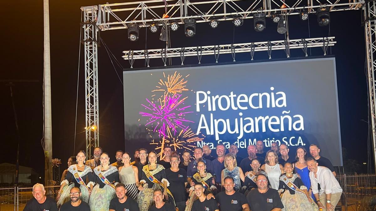 La Crida de Elche bate récord y se convierte en la mascletá vertical más grande de España