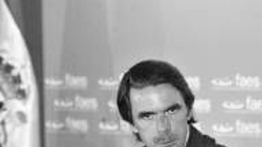 Aznar pide que la OTAN acepte a Israel y bombardee el Líbano