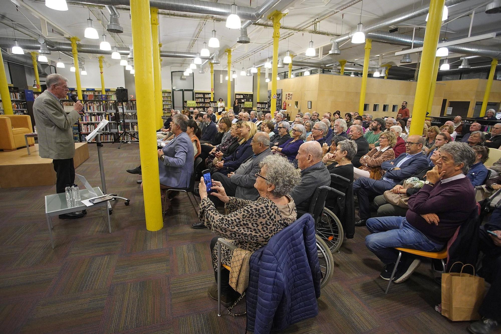 Les fotos de la presentació del llibre “Salvador Sunyer. Temps polítics (1977-1991)”