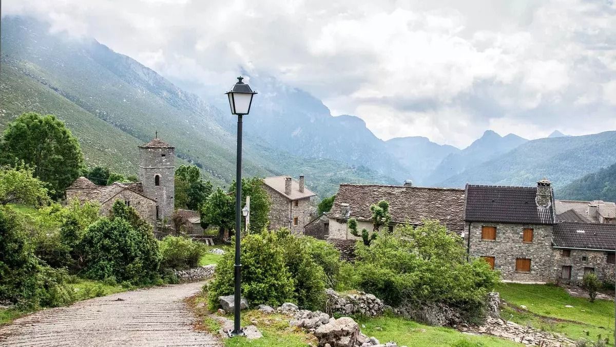 Imagen de Nerín, el pueblo de Huesca con las mejores vistas del Pirineo
