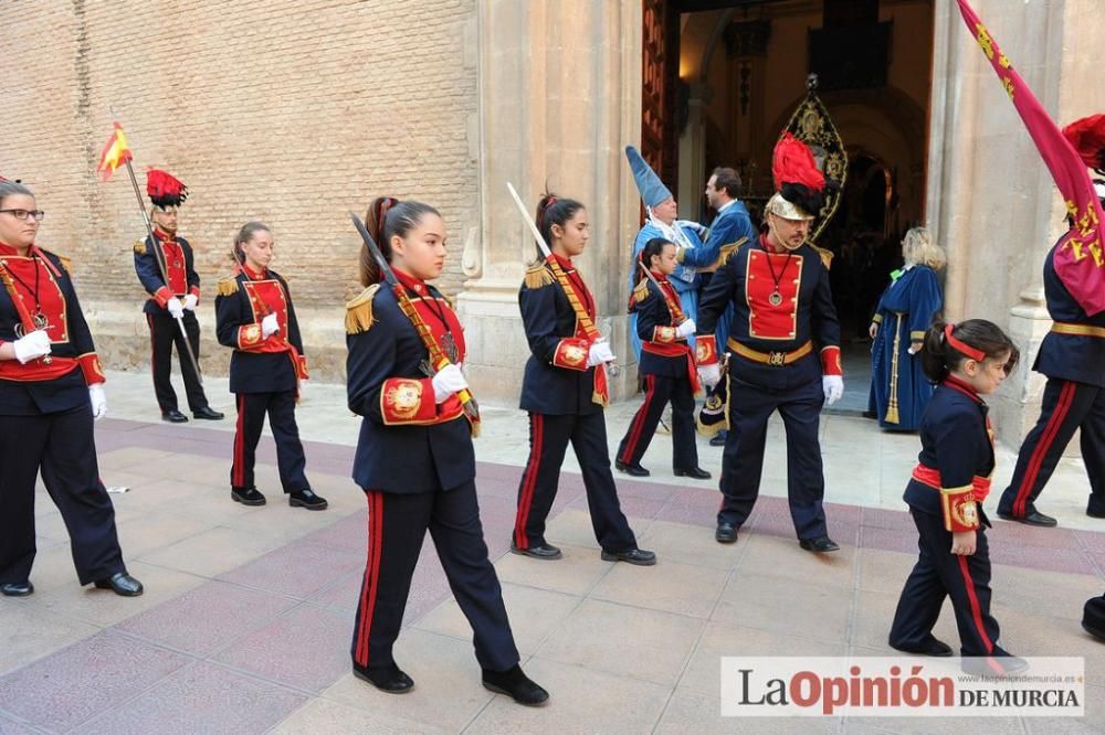 La procesión del Amparo a su salida de San Nicolás