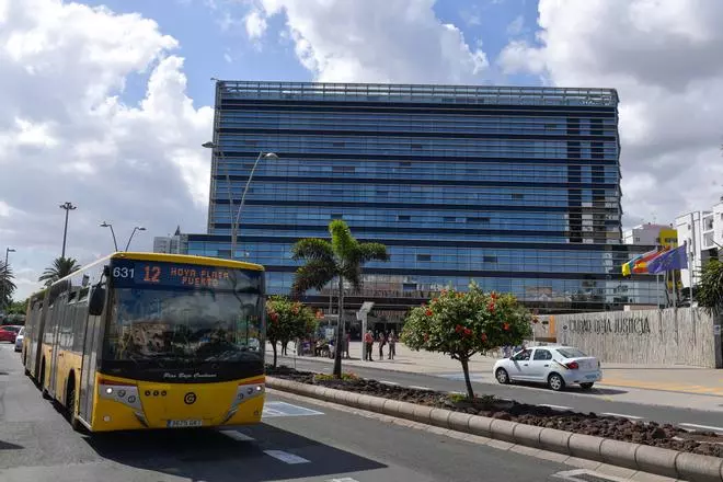 Un profesor de Las Palmas de Gran Canaria va a juicio por supuesto abuso sexual a una alumna