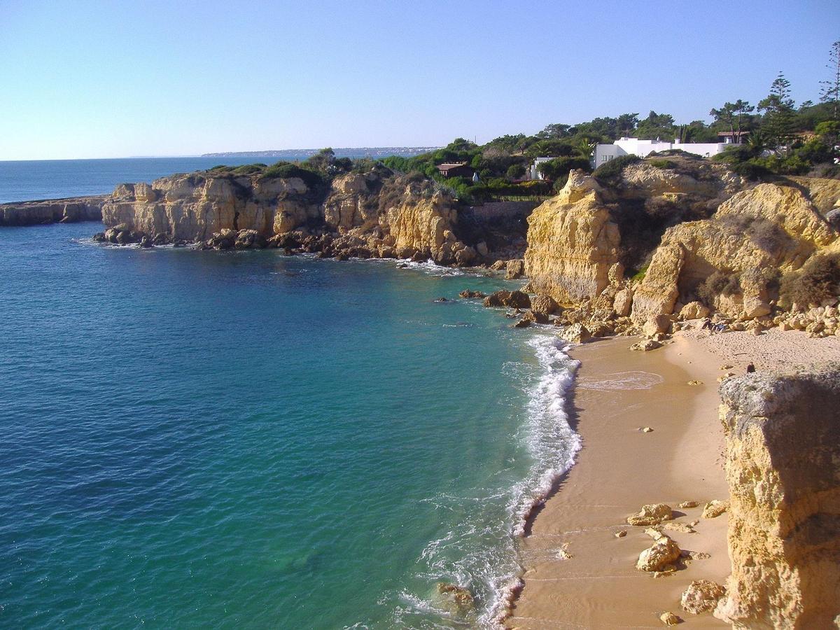 Una de las playas de Albufeira.