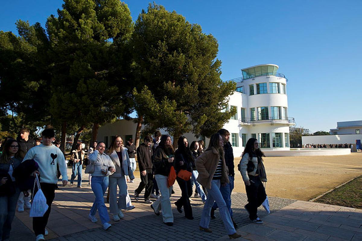 Durante el curso se han planificado 12 jornadas, del 10 de enero al 28 de marzo y siempre en viernes.