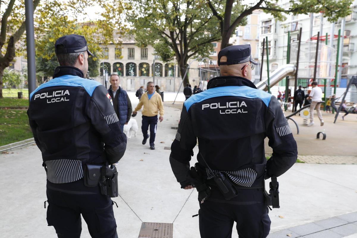 Agentes de la Policía Local de Avilés