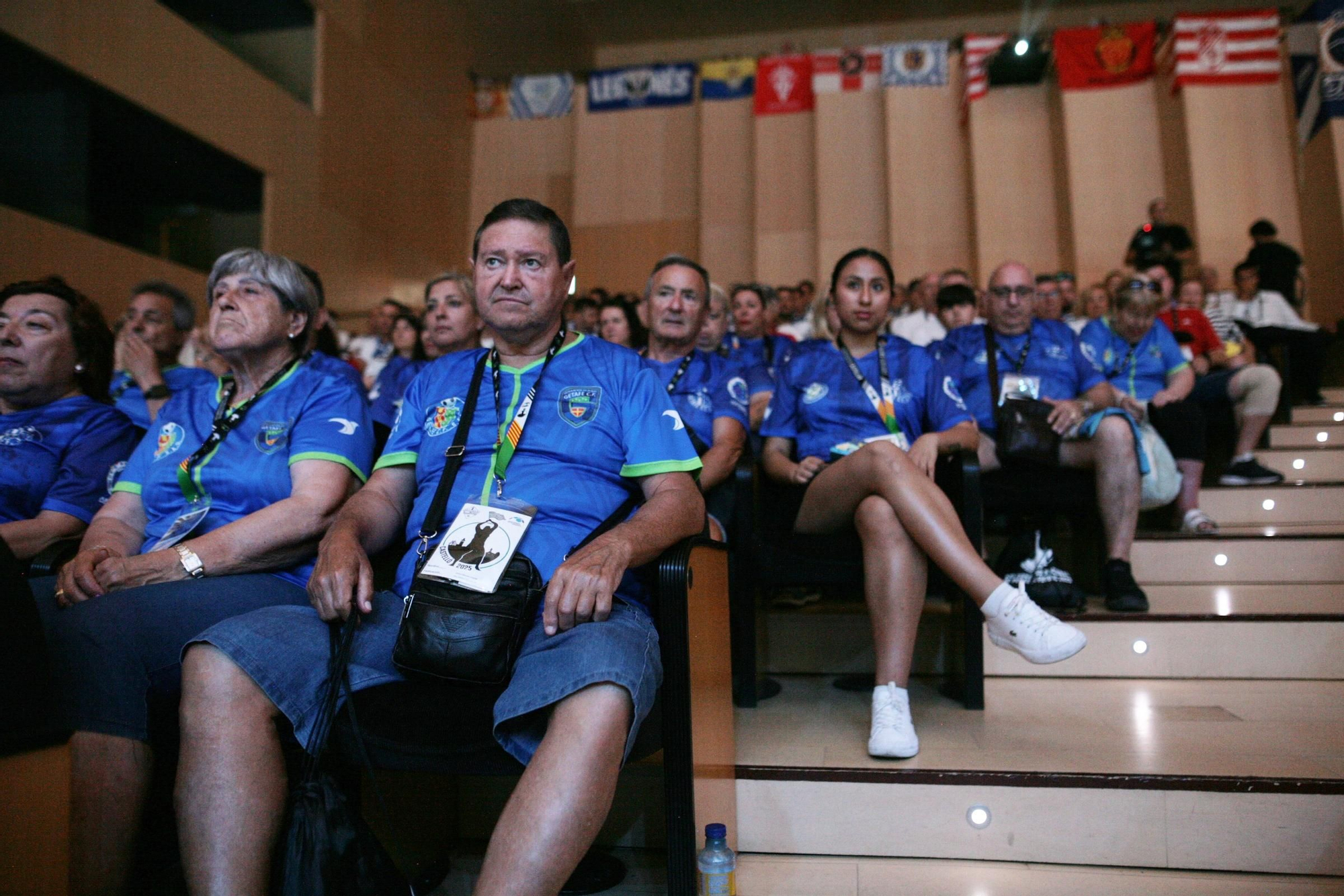 El Auditori acoge a los asistentes al Congreso Nacional de Peñas de Castellón