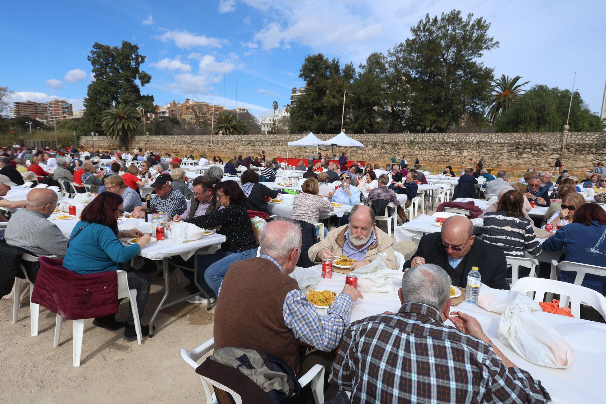 Paellas organizadas por la concejalía de atención a personas mayores del Ayuntamiento de València