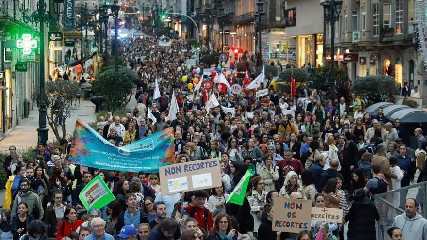 La comunidad educativa de Vigo vuelve mañana a las calles: manifestación desde Vialia a las 19.00 horas