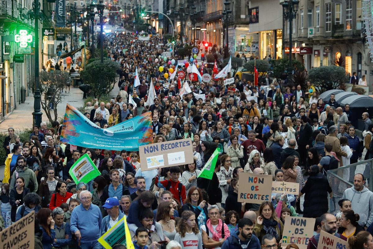 Manifestación por la educación pública en Vigo.