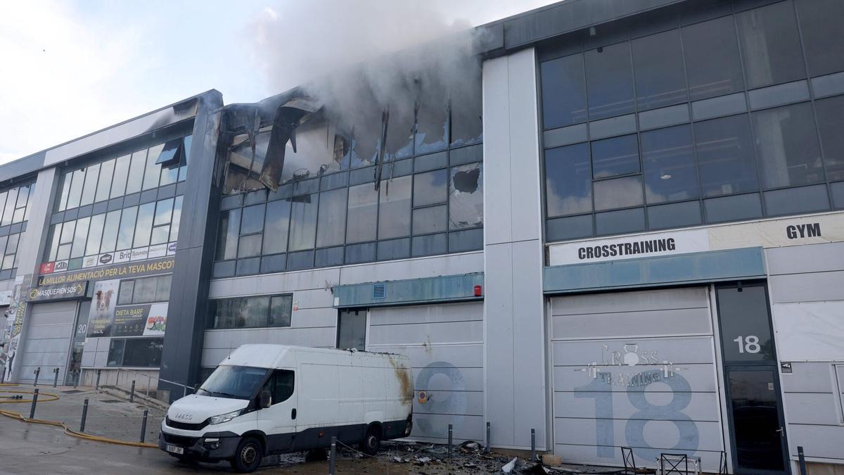 Imagen del incendio en la empresa