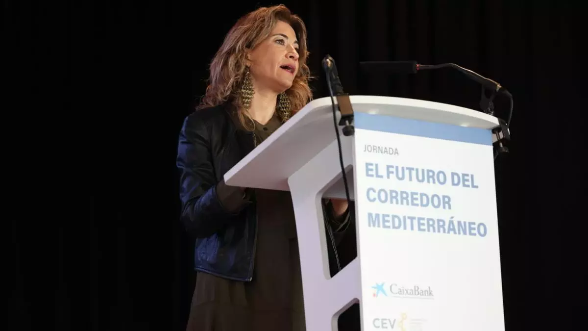 Raquel Sánchez afirma la "inequívoca apuesta" del Gobierno por el corredor mediterráneo