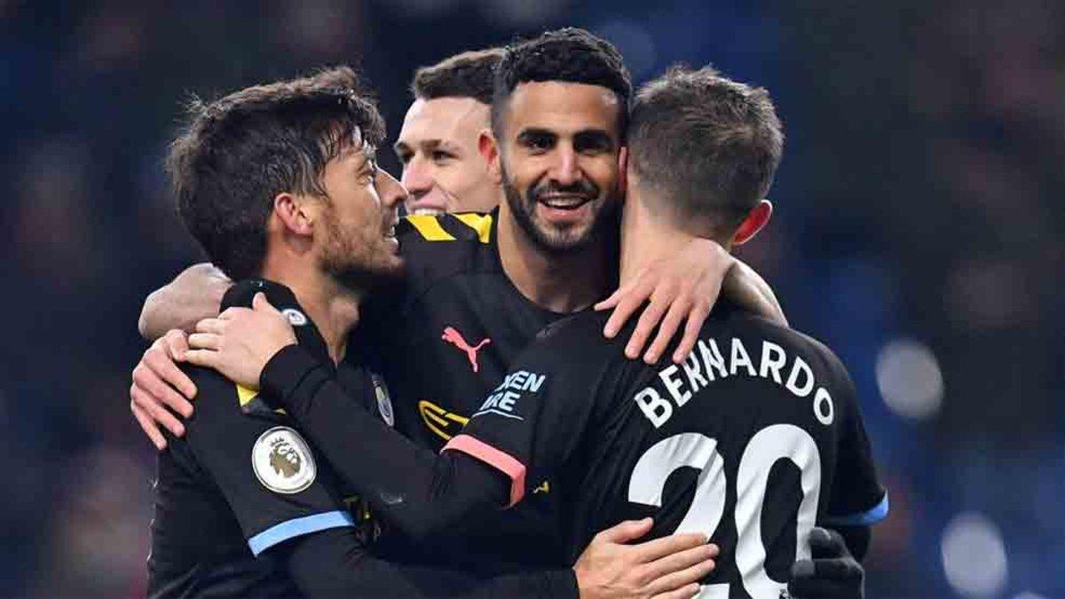 El Manchester City se la juega en el derbi