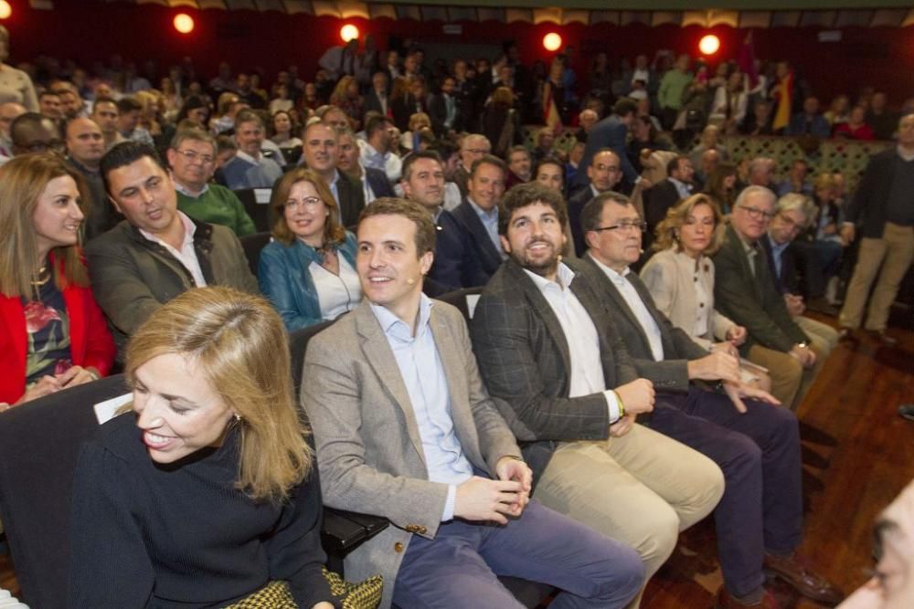 Casado apadrina las candidaturas de Ballesta y López Miras