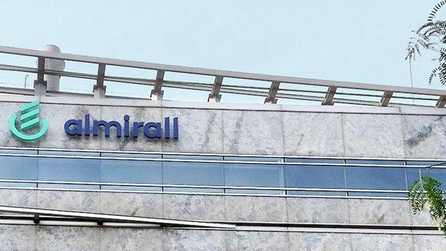 Almirall recibe 89,6 millones por ventas asociadas al acuerdo con AstraZeneca