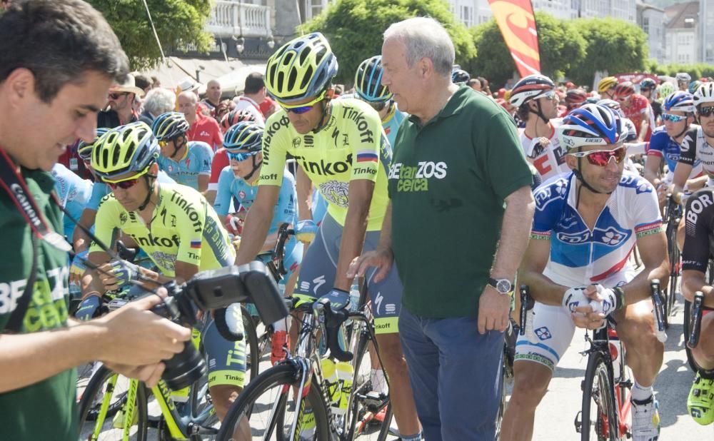 La Vuelta 2016 abarrota Betanzos