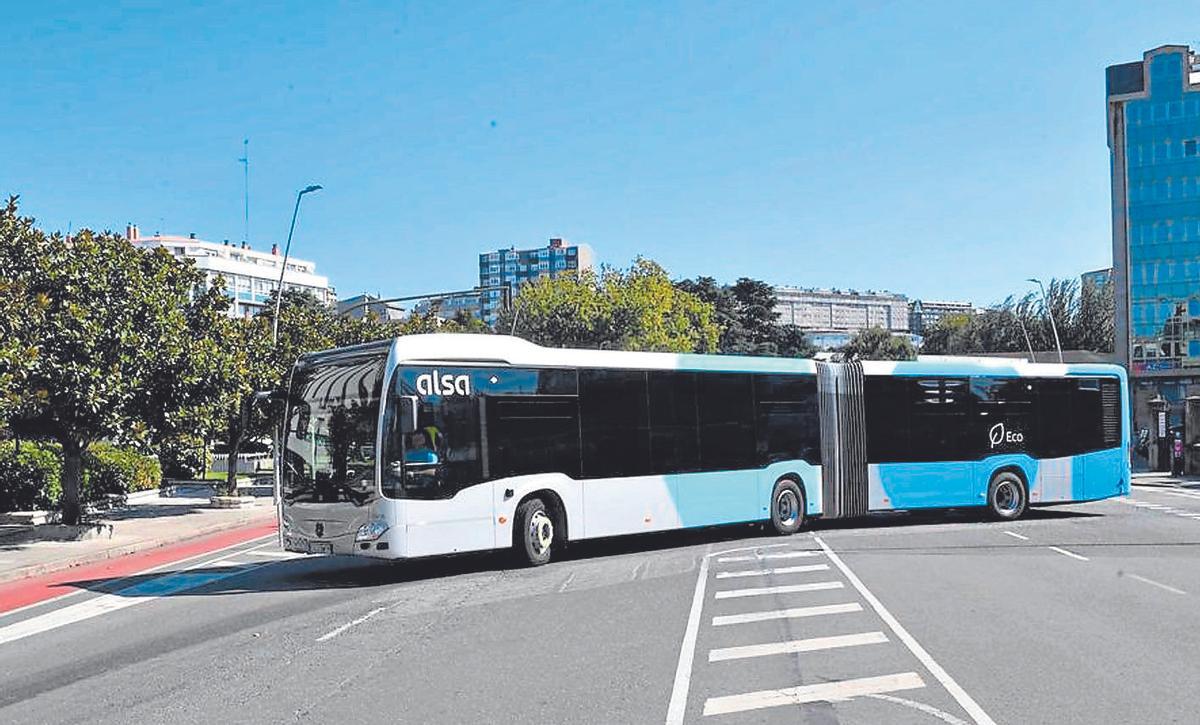 Varias empresas de autobuses resultaron sancionadas por contratos de transporte de la Xunta.