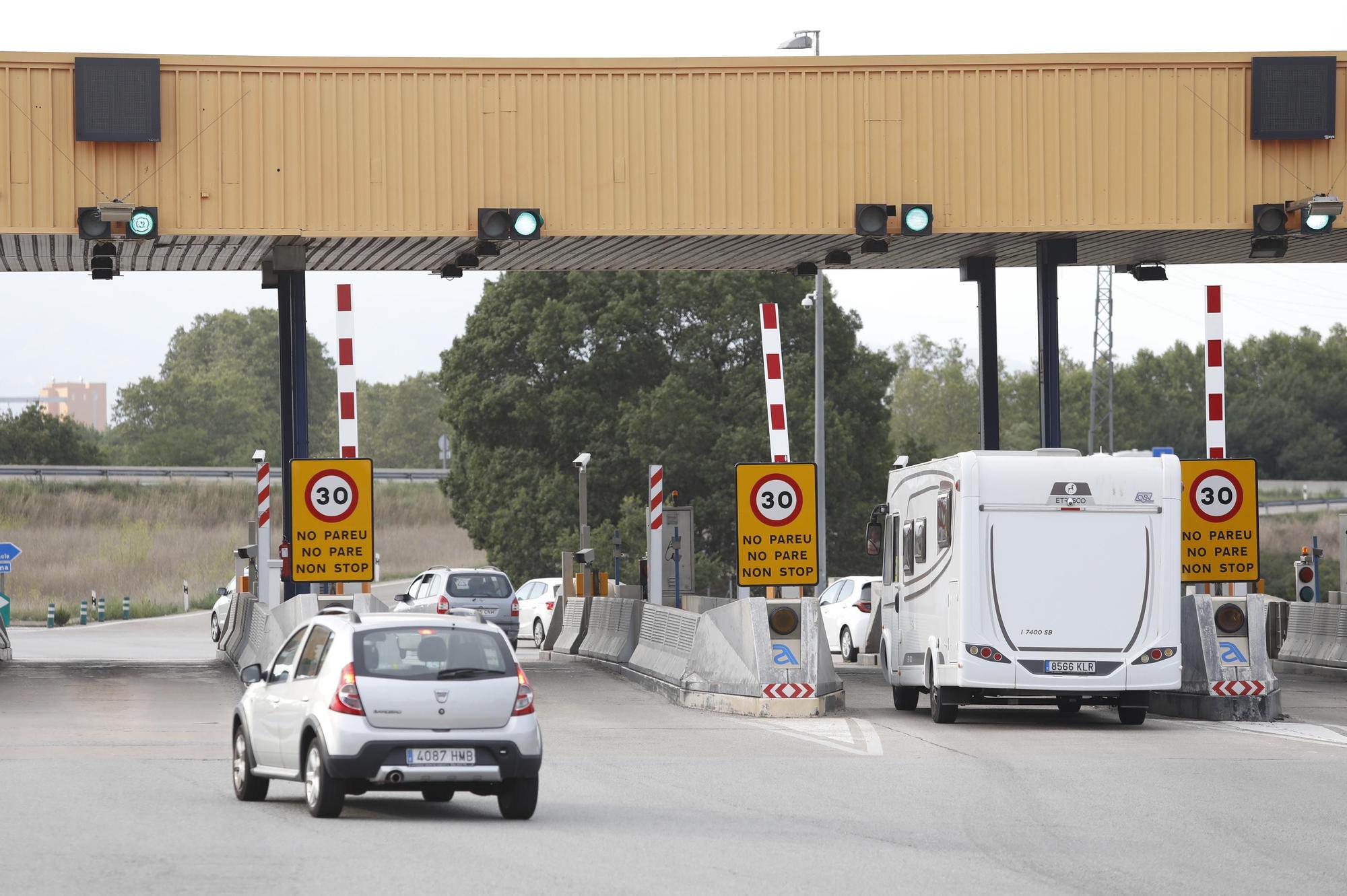 L’«operació tornada» es complica de nou amb cues i trànsit dens a l’AP-7