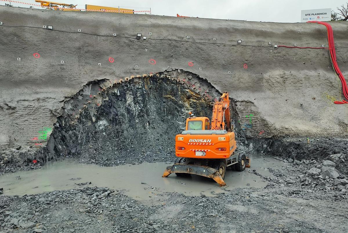 Inicio de construcción del túnel Dehesa del Terzuelo.