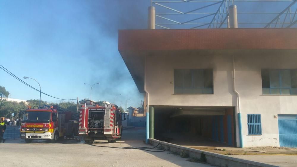 El fuego ha afectado al aislante del suelo de la instalación, que está cerrada desde hace dos años