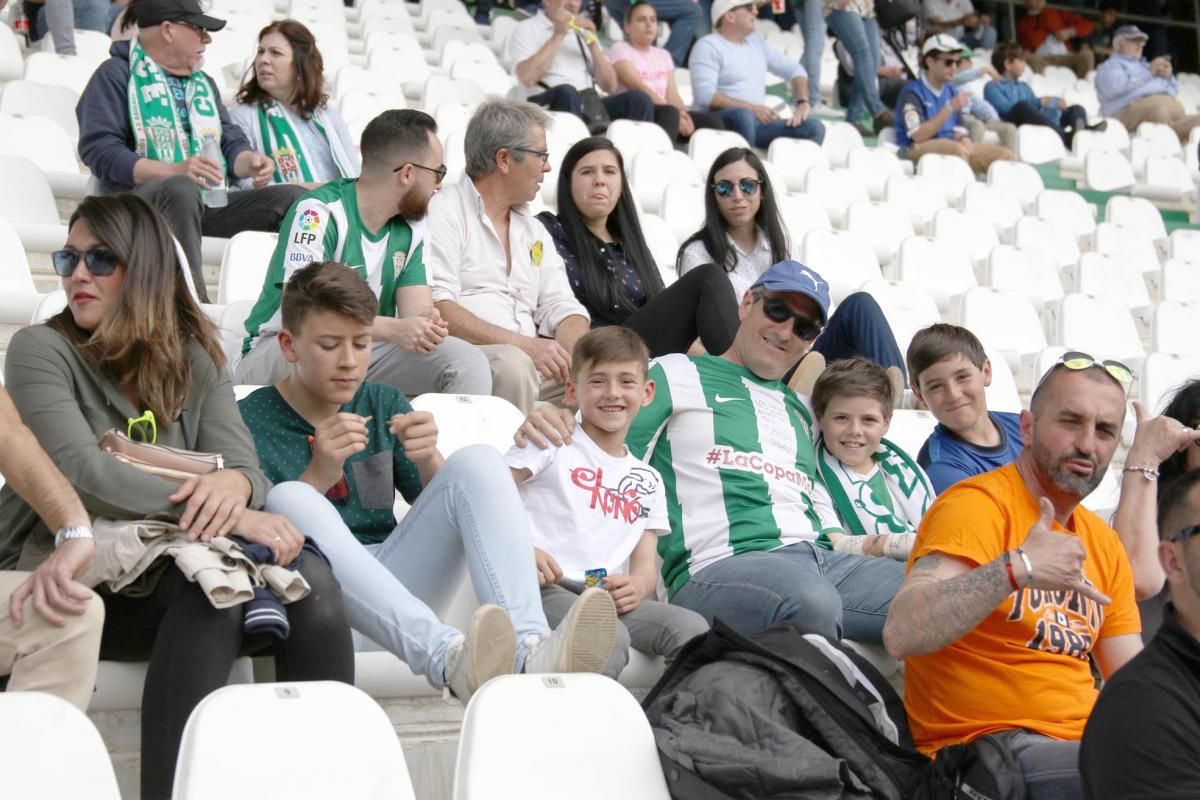 Los aficionados en el Arcángel