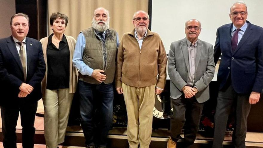 El Colegio de Psicólogos homenajea a José Ramón Fernández Hermida | C. O. P. P. A.